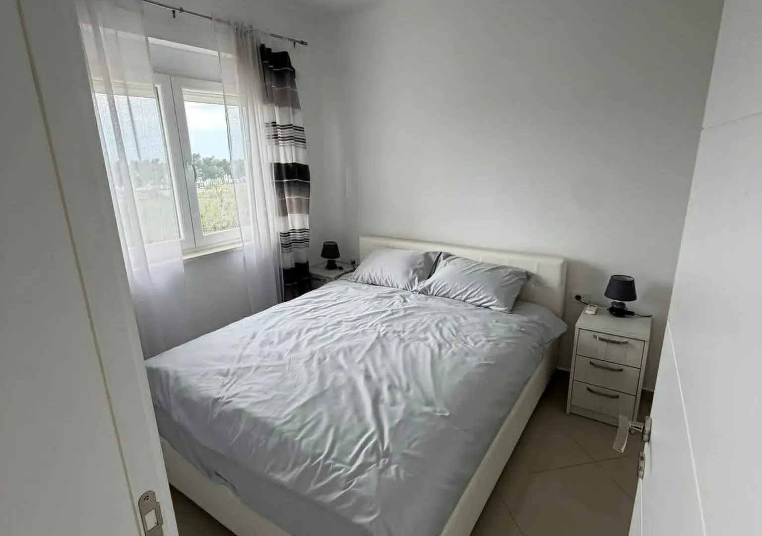 Rent, two bedroom apartment, 80m², Centar, Bar