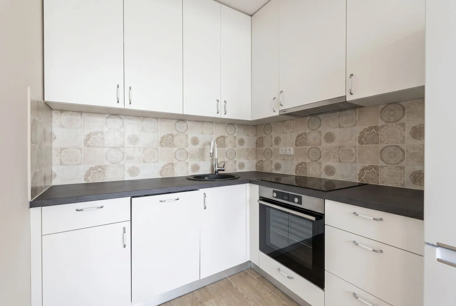 Prodaja, dvosoban stan, 53m², Herceg Novi, Crna Gora