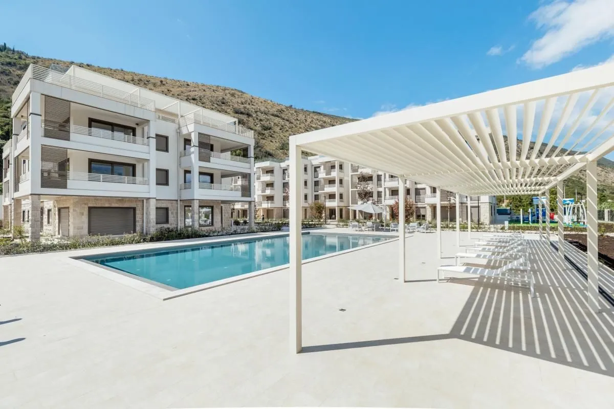 Prodaja, jednosoban stan, 57m², Herceg Novi, Crna Gora