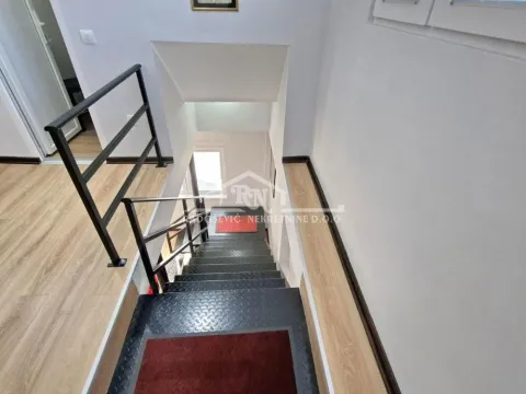 Sale, house, 180m², Arandjelovac, Srbija - image 8