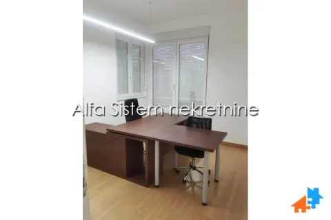 Rent, office space, 150m², Savski Venac, Beograd - image 12