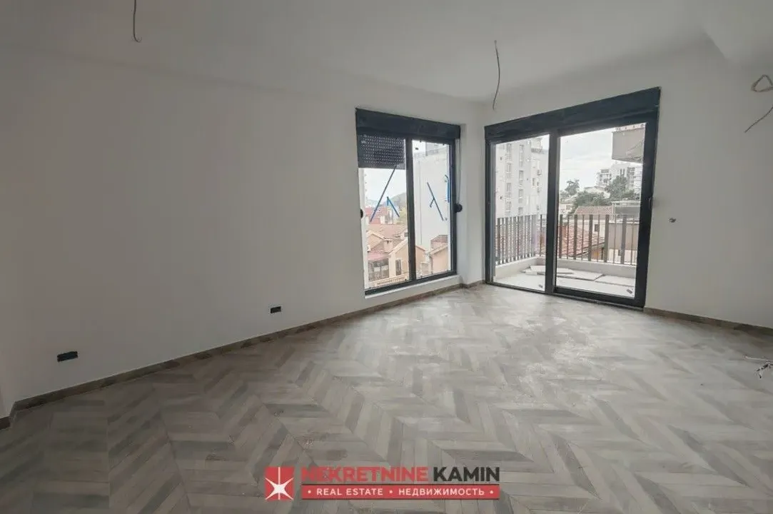 Sale, two bedroom apartment, 70m², Centar, Budva