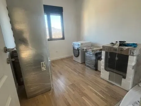 Prodaja, trosoban stan, 90m², Gorica C, Podgorica - image 12