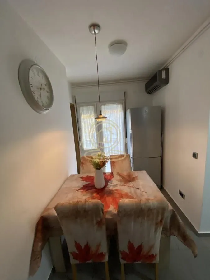 Rent, two bedroom apartment, 42m², Voždovac Sve Podlokacije, Beograd