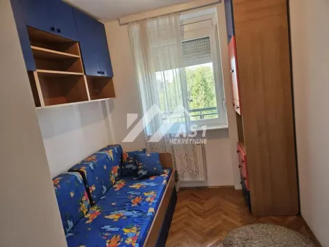 Izdavanje, trosoban stan, 60m², Grbavica, Novi Sad Sve Podlokacije - image 8