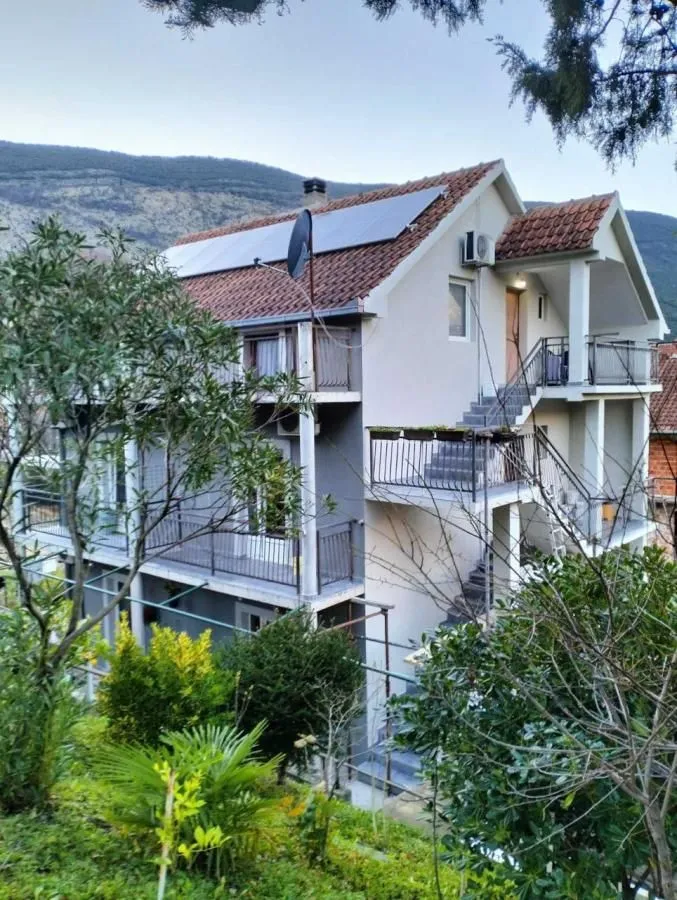 Sale, two bedroom apartment, 72m², Igalo, Herceg Novi