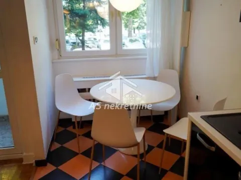 Izdavanje, trosoban stan, 70m², Novi Beograd Sve Podlokacije, Beograd - image 3