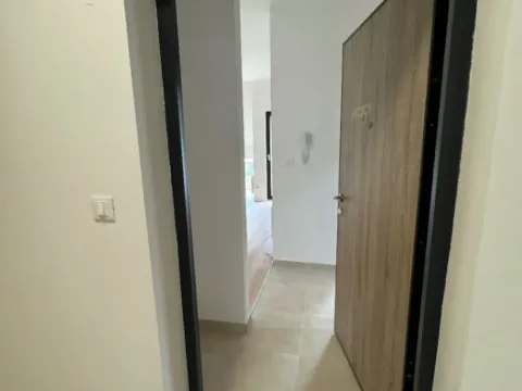 Prodaja, jednosoban stan, 41m², Kolašin, Crna Gora - image 2