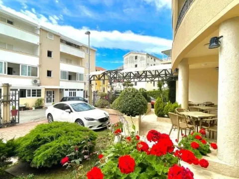 Sale, hospitality venue, 1300m², Budva, Crna Gora - image 19