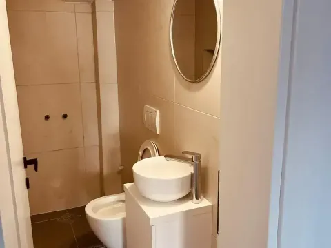 Izdavanje, stan, 40m², Stari Aerodrom, Podgorica - image 4