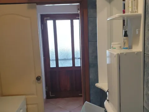Rent, one bedroom apartment, 50m², Seljanovo, Tivat - image 10
