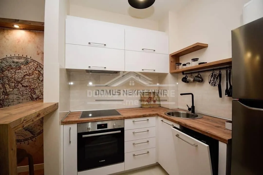 Rent, one bedroom apartment, 43m², Central Point, Podgorica