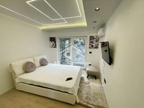 Izdavanje, stan, 50m², Cvetkova Pijaca, Zvezdara Sve Podlokacije - image 6