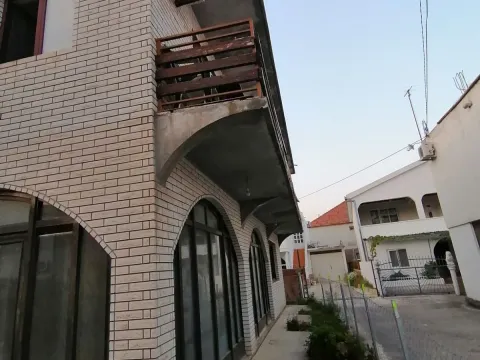 Prodaja, kuća, 248m², Ulcinj, Crna Gora - image 10