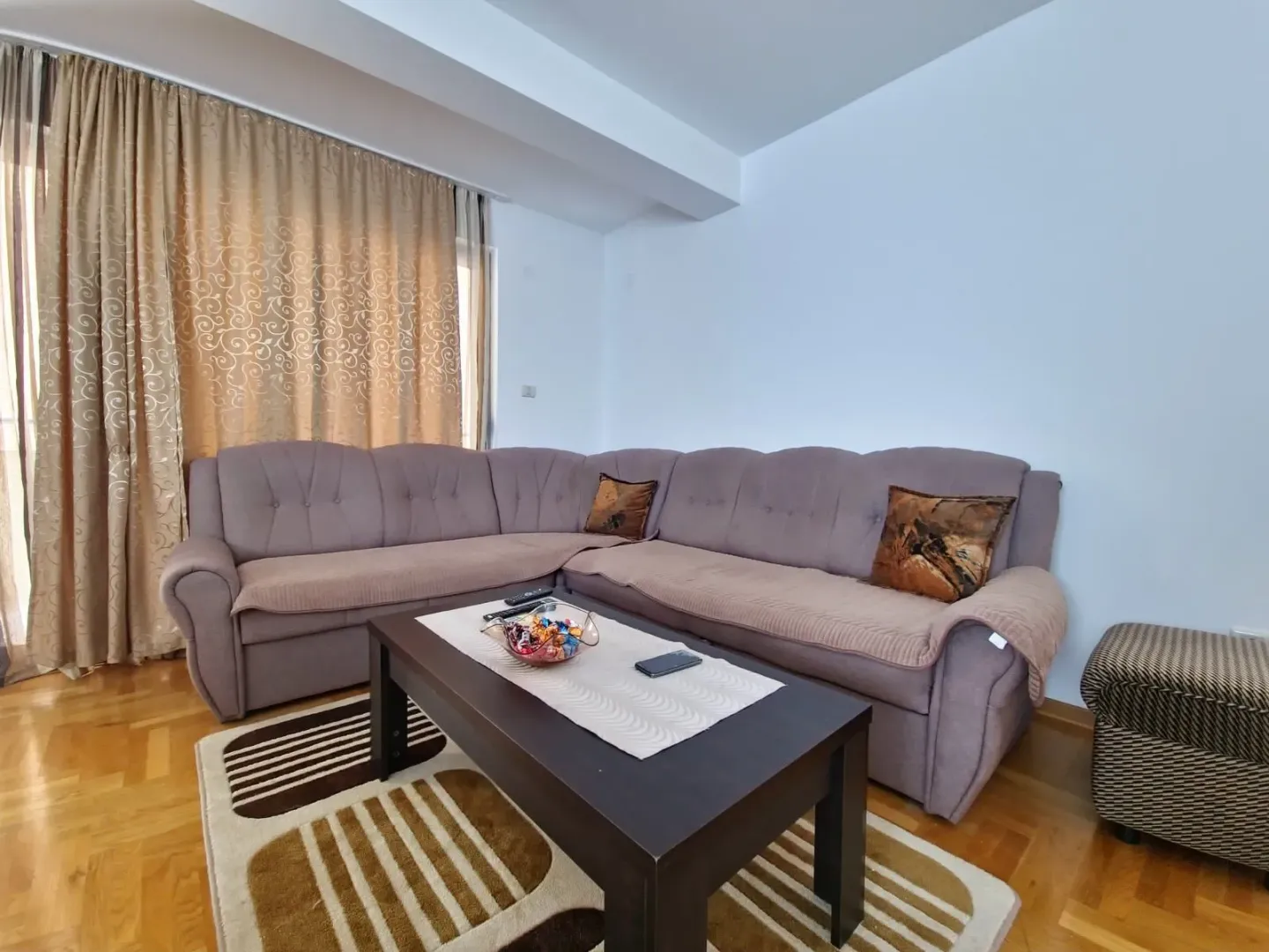 Rent, two bedroom apartment, 80m², Kamenovo, Budva