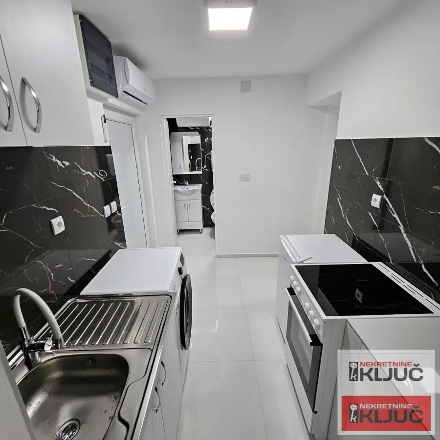 Izdavanje, garsonjera, 27m², Telep, Novi Sad Sve Podlokacije