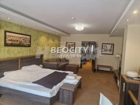 Izdavanje, četvorosoban stan, 160m², Dedinje Sve Podlokacije, Beograd - image 9