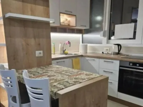 Rent, one bedroom apartment, 41m², Gorica C, Podgorica - image 1