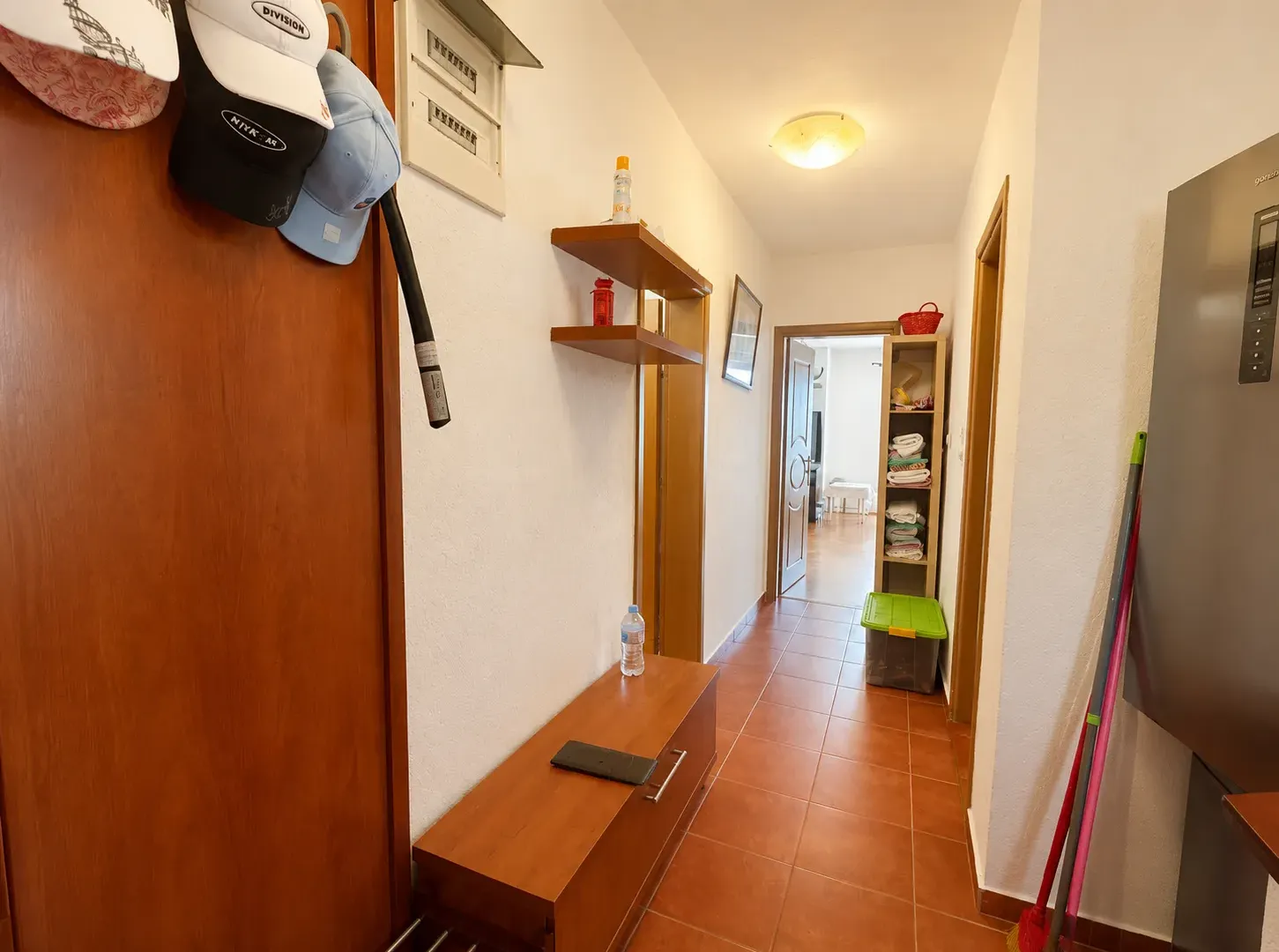 Prodaja, četvorosoban stan, 173m², Petrovac, Budva