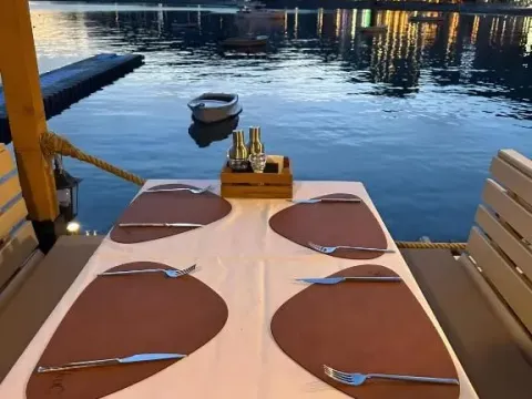 Rent, hospitality venue, 1500m², Rafailovići, Budva - image 7