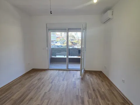 Prodaja, jednosoban stan, 26m², Lazi, Budva - image 5