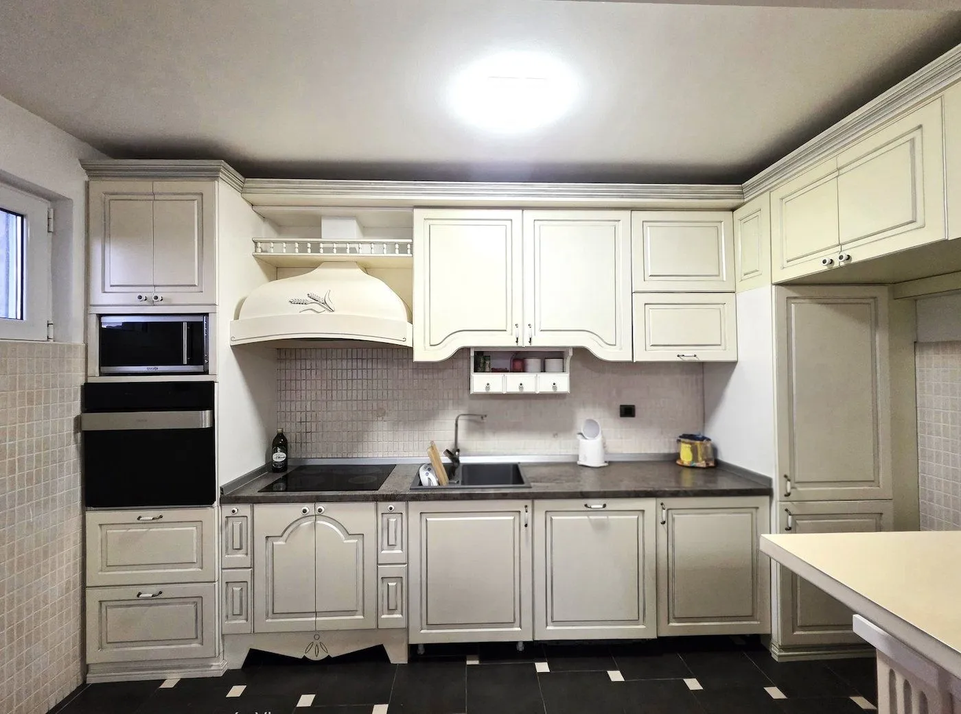 Rent, house, 168m², Murtovina, Podgorica