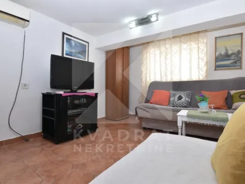 Rent, one bedroom apartment, 30m², Preko Morače, Podgorica - image 1