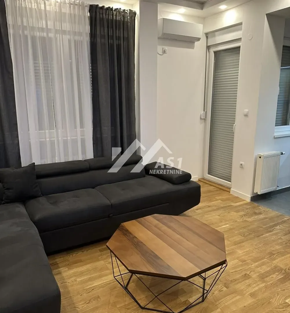 Sale, two bedroom apartment, 42m², Stari Majur, Petrovaradin