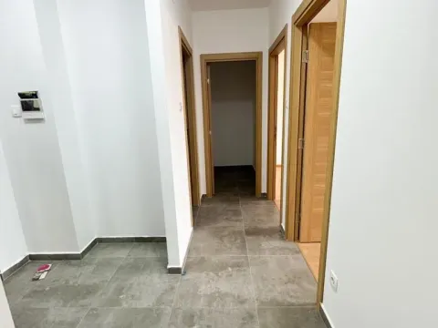 Prodaja, jednosoban stan, 45m², Ljubović, Podgorica - image 7