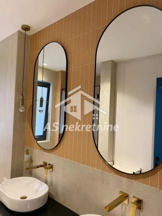 Rent, three bedroom apartment, 145m², Neimar, Vračar Sve Podlokacije