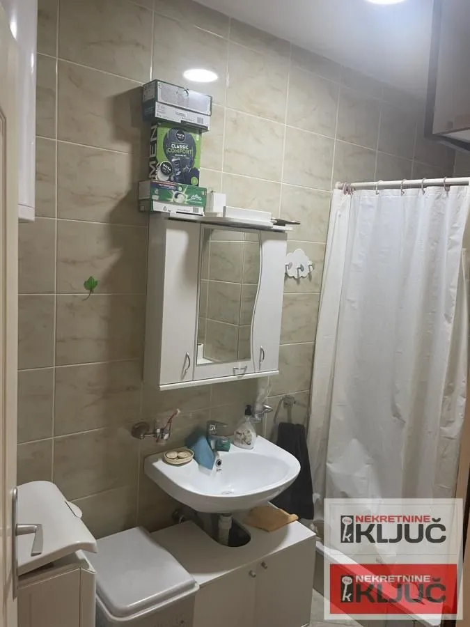Prodaja, garsonjera, 25m², Podbara, Novi Sad Sve Podlokacije