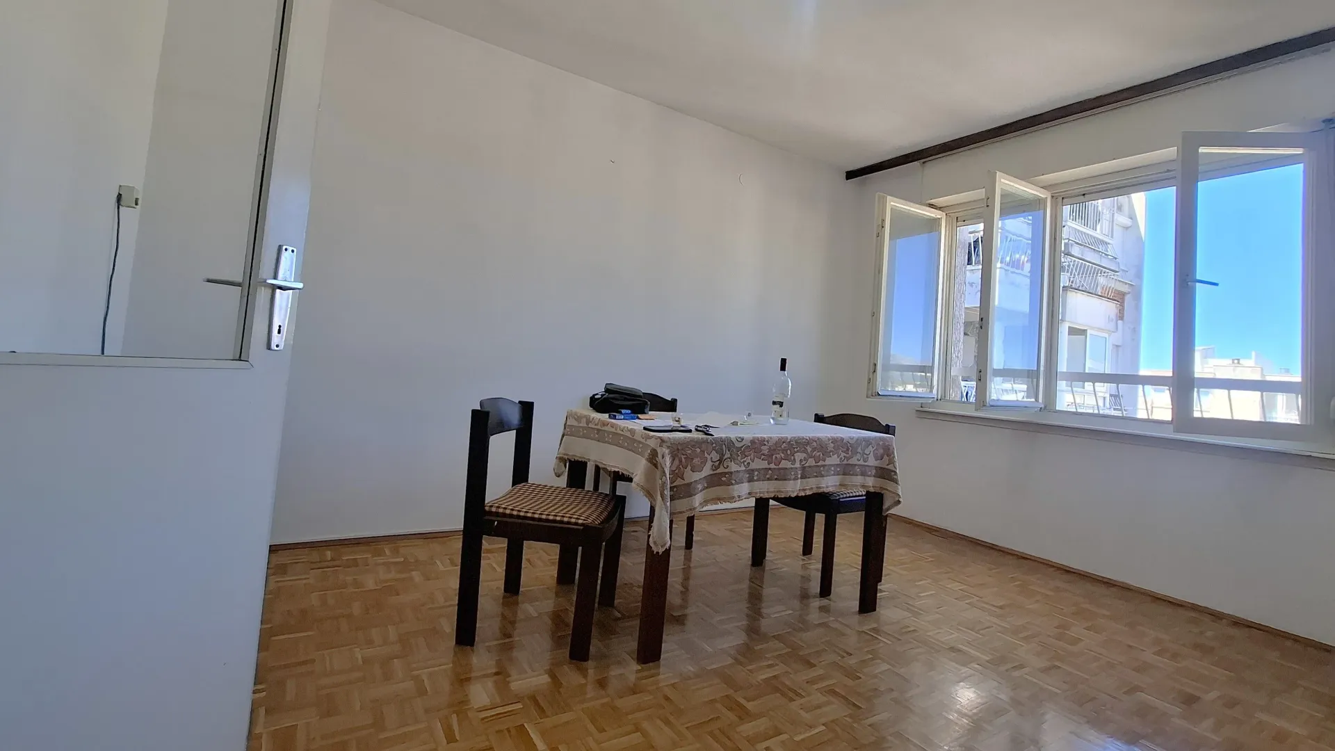 Sale, two bedroom apartment, 66m², Centar, Bar