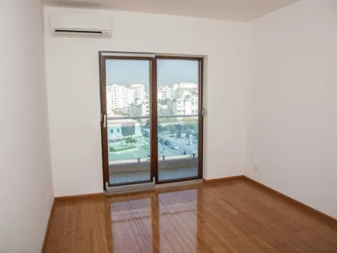 Prodaja, stan, 66m², Bar, Crna Gora - image 6