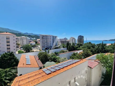 Prodaja, trosoban stan, 94m², Bečići, Budva - image 9