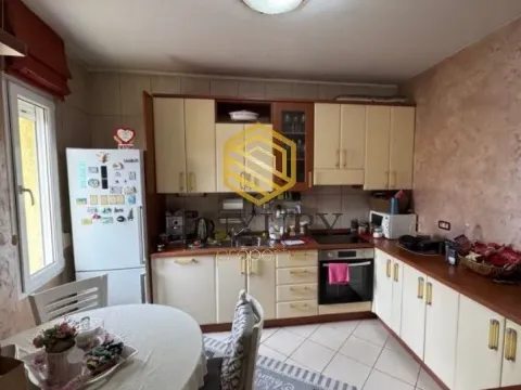 Prodaja, trosoban stan, 109m², Preko Morače, Podgorica - image 4