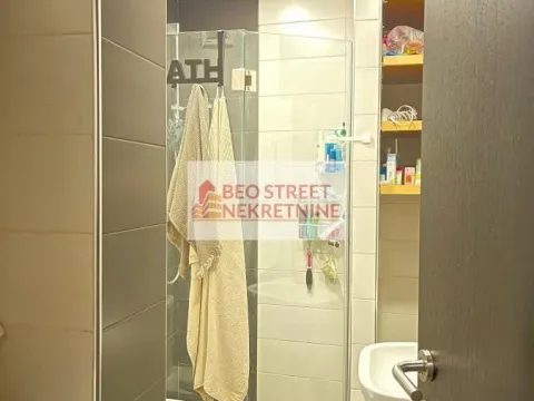 Izdavanje, dvosoban stan, 75m², Čubura, Beograd - image 11