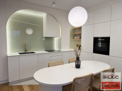 Izdavanje, dvosoban stan, 49m², Bulevar patrijarha Pavla, Novi Sad Sve Podlokacije - image 3