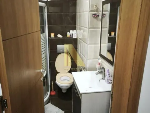 Izdavanje, dvosoban stan, 38m², Sajmište, Novi Sad - image 6