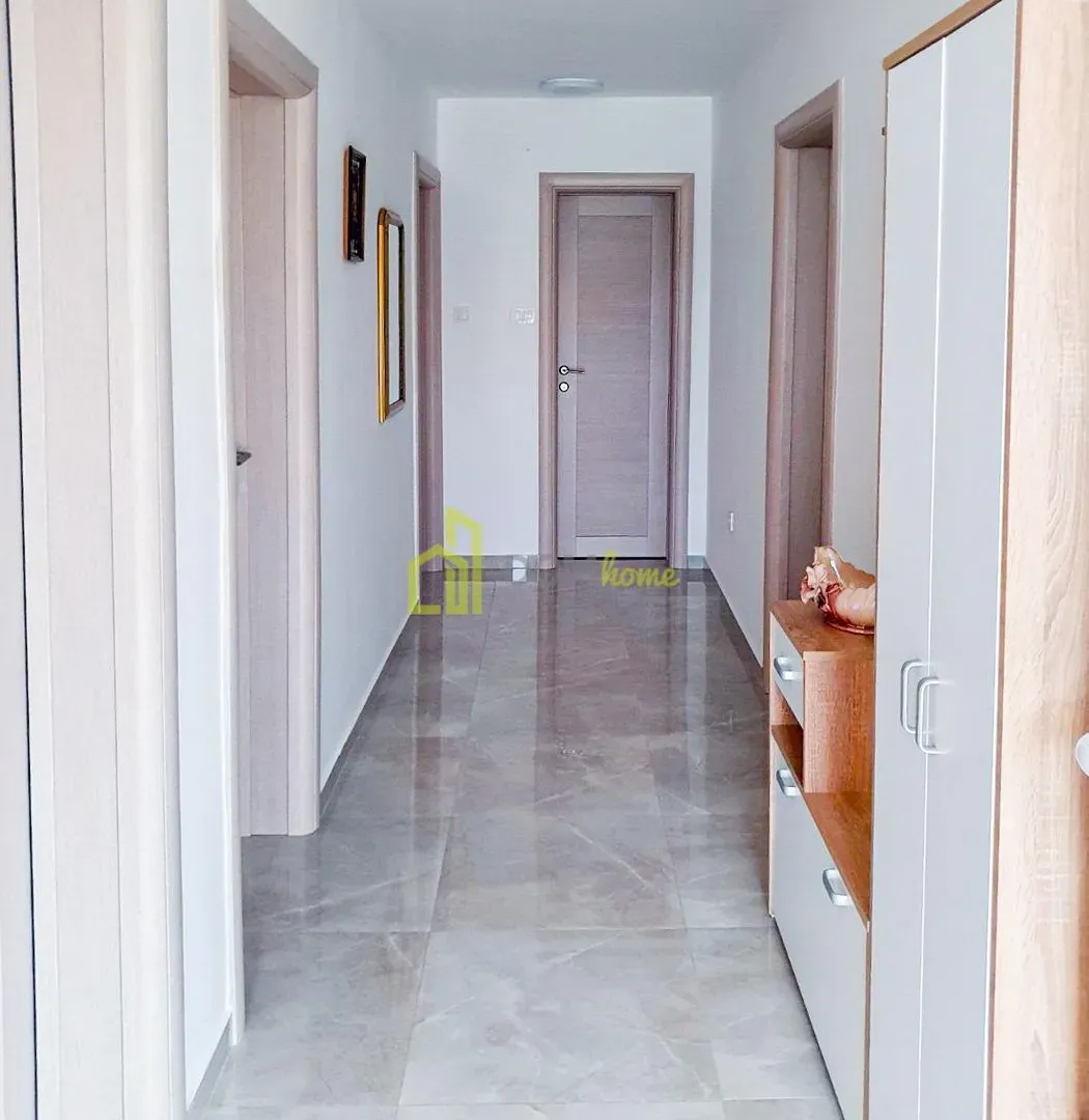Rent, three bedroom apartment, 120m², Donja Gorica, Podgorica
