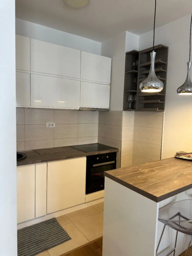 Rent, one bedroom apartment, 46m², City Kvart, Podgorica