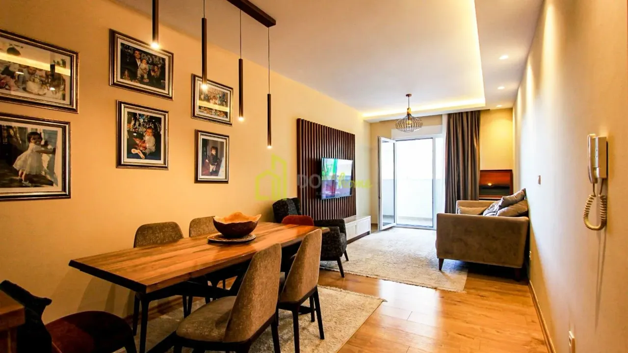 Prodaja, trosoban stan, 88m², Budva, Crna Gora