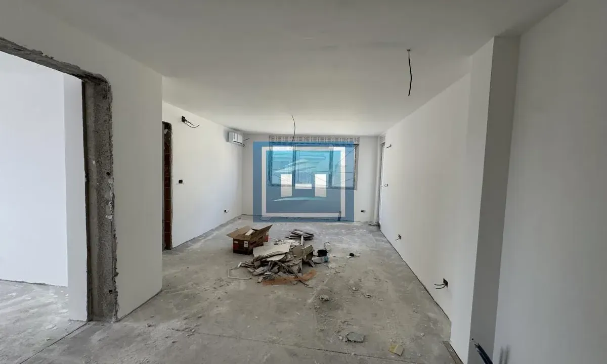 Sale, four bedroom apartment, 95m², Centar, Jagodina