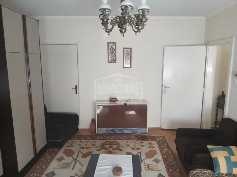 Prodaja, kuća, 121m², Centar, Subotica - image 5