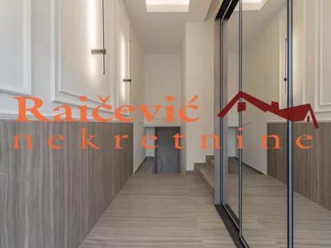 Sale, apartment, 162m², Dušanovac, Voždovac Sve Podlokacije - image 17