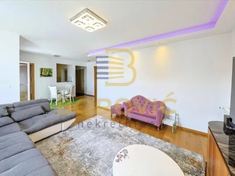 Prodaja, četvorosoban stan, 91m², Zemun Sve Podlokacije, Beograd - image 2