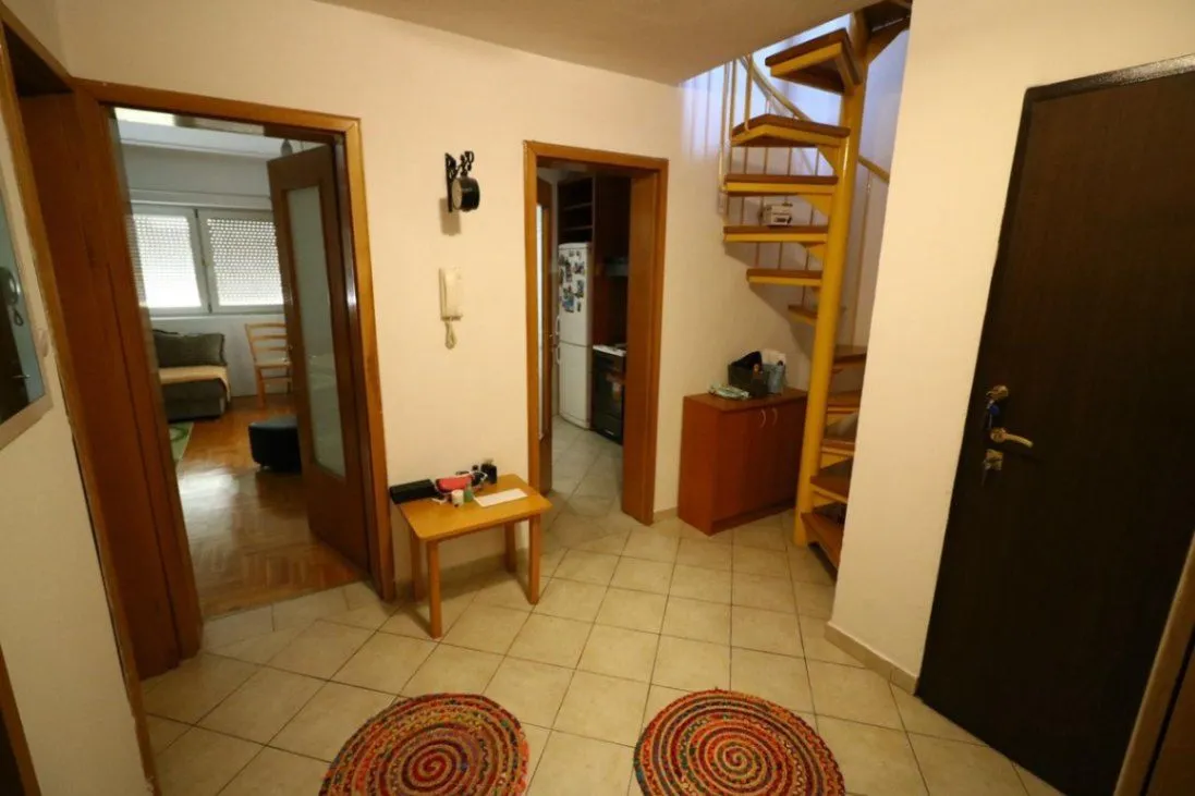 Prodaja, dvosoban stan, 92m², Stari Aerodrom, Podgorica
