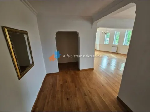 Rent, four bedroom apartment, 120m², Savski Venac, Beograd - image 17