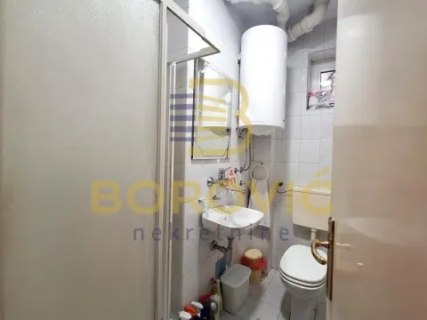 Sale, four bedroom apartment, 103m², Vračar Sve Podlokacije, Beograd - image 16