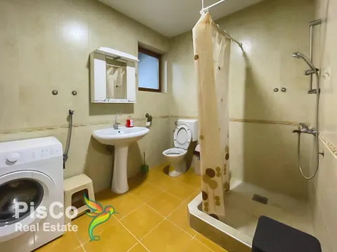 Izdavanje, kuća, 210m², Masline, Podgorica - image 4