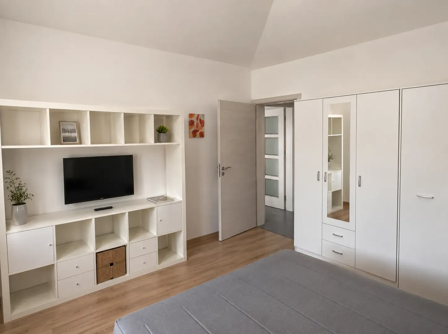 Rent, two bedroom apartment, 120m², Momišići, Podgorica